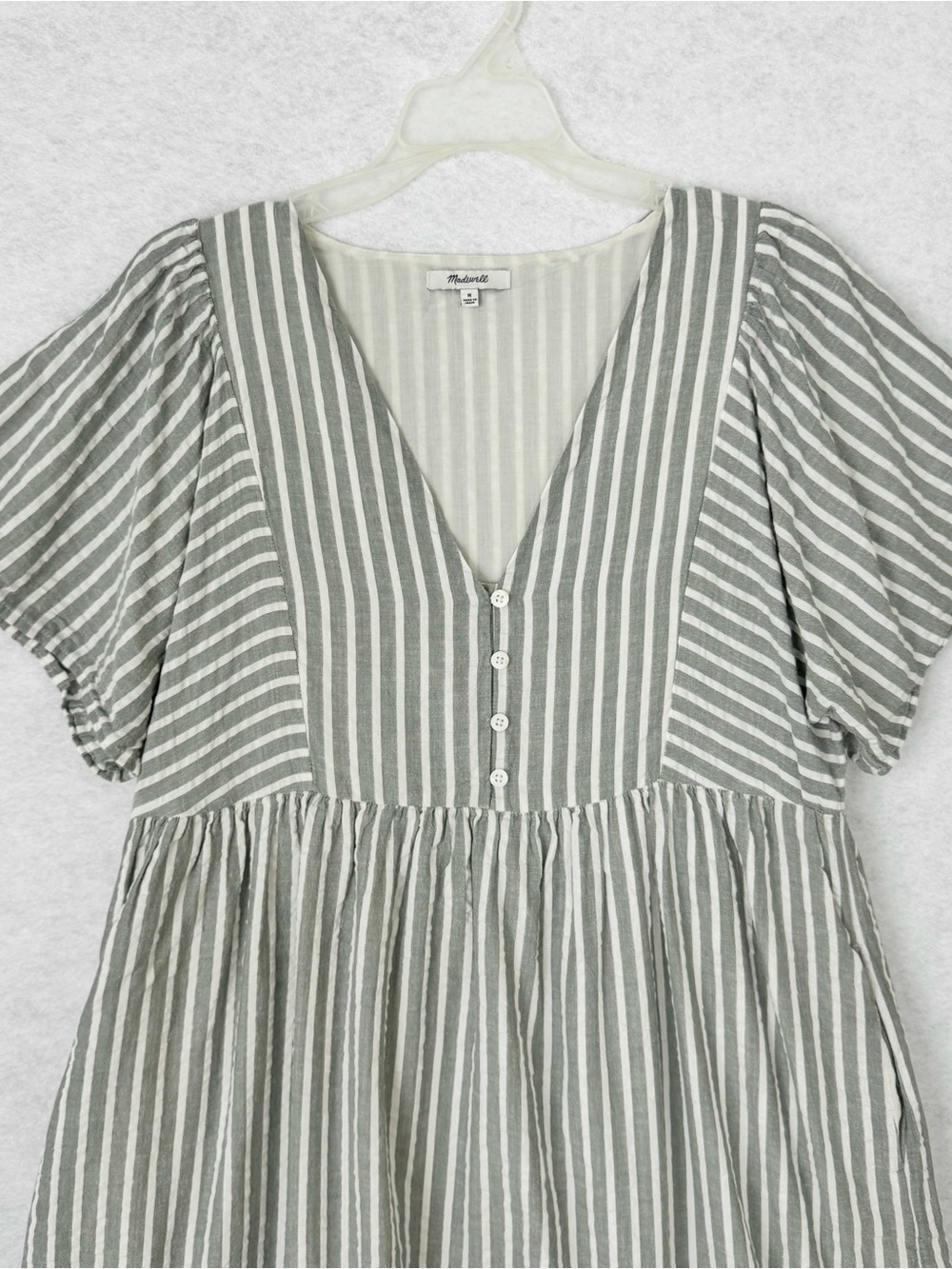 Madewell Flutter Sleeve Mini Dress Sage Green White Striped Seersucker Size M - Picture 3 of 16
